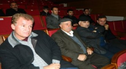 Çiftçilere Bitki Sağlığı Hakkında Bilgi Verdi