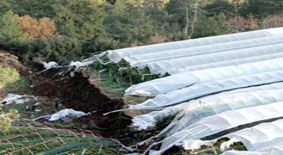 Kumluca`ya Selden Sonra Erozyon Darbesi