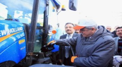 Eli Nasırlı Çiftçilerimize Destek Oluyoruz