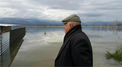 Baraj kapakları açıldı, tarım arazileri göle döndü