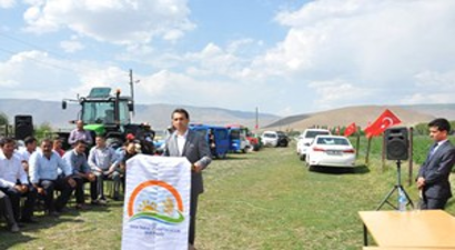 Pasinler`de Sertifikalı Patates Yetiştiriciliği Anlatıldı