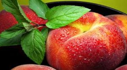 Şeftali fiyatı çiftçiyi mutlu etti