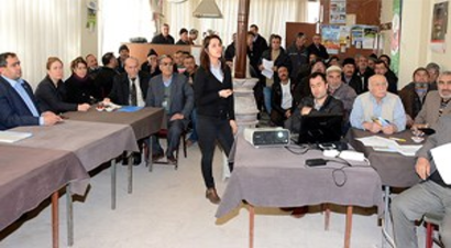 Aksaray`da Çiftçilere Eğitim Sürüyor