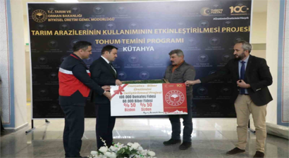 Kütahya`da Çiftçilere Tohum Desteği