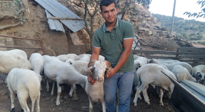 Köyüne, Hayvanlarına Geri Dönen Akıllı Çiftçi Musa Akıllı