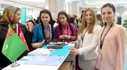 Kuru Meyveler Türkmenistan`da Tanıtıldı