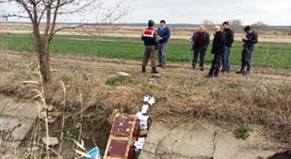 Tarım Kooperatifinden Çalınan Para Kasası Su Kanalında Bulundu