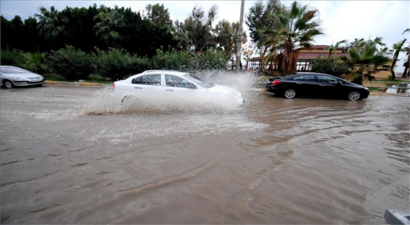 Mersin`de Sağanak ve Dolu Etkili Oluyor