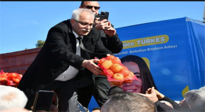 Kazım Özgan`ın Sözü Tuttu: Kozan Portakalı Ücretsiz Dağıtıldı!