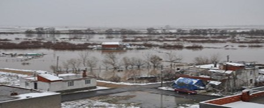 Karacebey`de Tarım Alanları Sular Altında