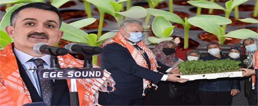 BAKAN PAKDEMİRLİ, İZMİR`DE ÜRETİCİLERE YERLİ FİDE VE TOHUM DAĞITTI