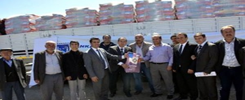 Büyükşehir Belediyesi`nden Kazanlı Çiftçilere Destek