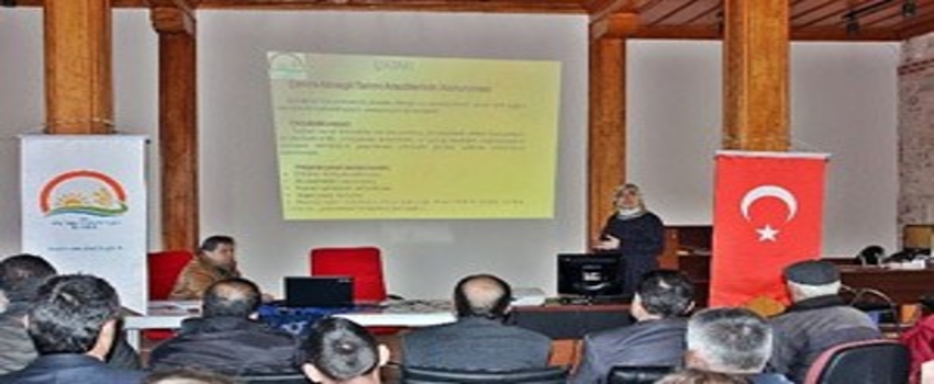 Seyitgazi`li Çiftçilere Çatak Programı Anlatıldı
