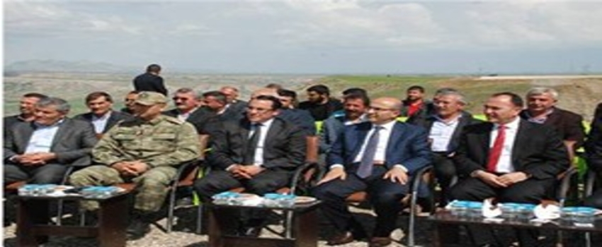 Kahta`lı Arıcılara Kovan Desteği