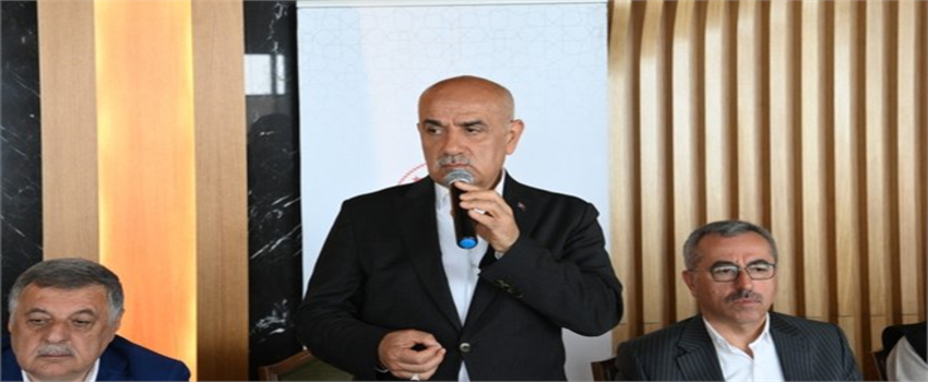 BAKAN KİRİŞCİ 21 MİLYON TON BUĞDAY REKOLTESİ BEKLENDİĞİNİ AÇIKLADI