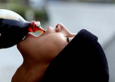 6 Tekrar kolaya ve tatlılara saldırırsınız