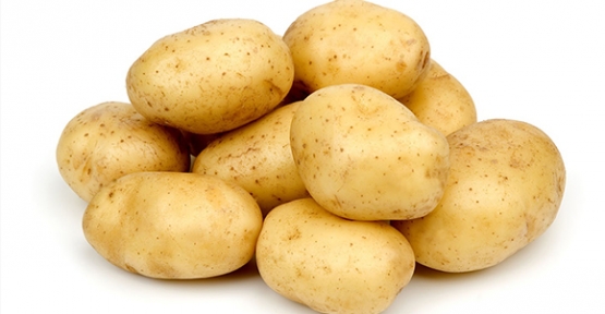 Patates Bir yumruk büyüklüğündeki patatesin kabuğu günlük tavsiye edilen çözünür lif potasyum demir fosfor çinko ve C vitamini ihtiyacının yarısını karşılar Patatesleri kaynatıp püre yada elma dilim şeklinde az zeytinyağ ile kabukları ile birlikte değerlendirmeniz oldukça faydalıdır