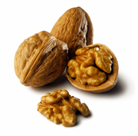 Ceviz Bir omega 3 yağ asidi türü olan alfa linolenik asit temel E vitamini türü olan ve pek çok bitki tohumunda bulunan gama tokoferol son olarak kolesterol benzeri bir molekül olan ve kolesterol plakalarının damar çeperlerinden temizlenmesini sağlayan fitosteroller cevizin sağlığa bu kadar faydalı bir yemiş olmasını sağlıyor