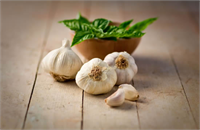 Sarımsak Bağışıklık sistemini güçlendirir ve kalbi korur Etkili bir antiviraldir