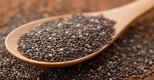 Chia Tohumu 2 yemek kaşığı 4 g protein içeriyor