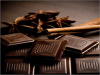 Listeyi hem sağlıklı hem de lezzetli bir gıda ile sonlandıralım Bitter çikolata sağlığınızı olumlu yönde etkiler ve yeryüzündeki en iyi antioksidan kaynaklarından biridir