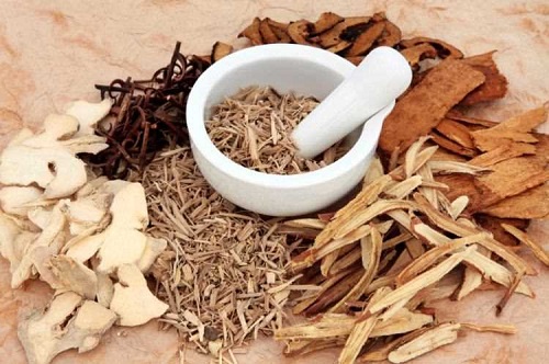 İçerisinde katkı maddesi bulunmayan doğal bir ot olan ginseng Çin tıbbında binlerce yıldır kullanılmaktadır