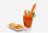 Öğle yemeğinden önce aynı miktarlarda greyfurt ve havuç suyu tüketin Greyfurt ve havuç suyu solunum sistemini düzenler ve kanı alkalize eder