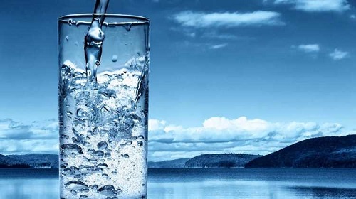 6 İçecekleri sadeleştirin Vücudumuzun ihtiyacı olan tek içecek sudur