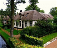 Yeşilliğin hakim oldu bir köy