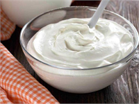 Son zamanlarda ise yoğurdun içine sumak yada pul biber katarak diyet listelerine koymaya başladılar