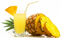 Ananas İçerdiği bromelin pigmentinin düzenli tüketimde selüliti azaltıcı etkisi olduğu düşünülüyor Ödem söken etkisi ve yüksek lif içeriği ile kabızlığı azaltması sebebi ile zayıflamak isteyenlerin gözde meyvelerinden biri olan ananas aynı zamanda C vitamininden de zengin
