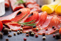 Salam sosis gibi işlenmiş gıdalar özellikle erkeklerde ciddi problemlere neden oluyor