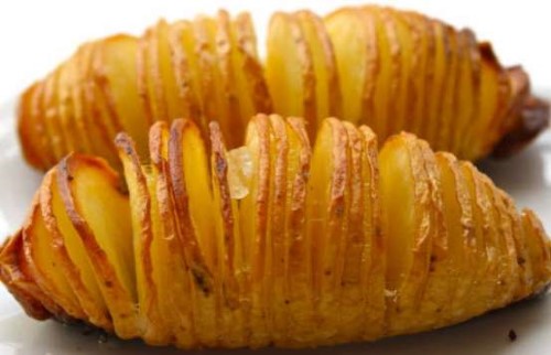 Fırınlanmış Patates Yüksek enerji veren patateslerden yemek konsantrasyonunuzu artıracaktır Fırınlanmış patatesi biraz tuzla yemeyi deneyin Bu ağır bir egzersize gitmeden önce harika bir aperatif olacaktır Size uzun süre enerji verir