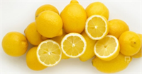 Limon Limon asidik içeriği ile dişlerin temizlenmesine yardımcı olur Doğal bir beyazlatıcı olan limon diş üzerine doğrudan uygulanabilir Limon suyu dişlere uygulanır ve dişler hafifçe ovulur Limon tükürük üretimini de artırır