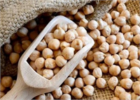 Nohut Genel olarak iki çeşidi bulunmaktadır genellikle Amerika da yetişen açık renkli kabuli çeşidi ve hem antioksidan hem de lif kapasitesi daha fazla olan koyu renkli desi çeşidi İlk olarak Ortadoğu ülkelerinde üretilen nohut buradan tüm dünyaya yayılmıştır