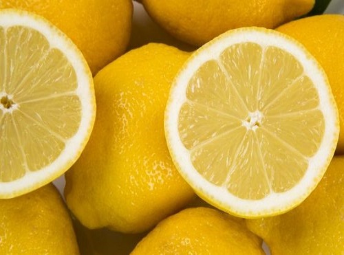 İçecekte D vitamini limon da yer alıyor