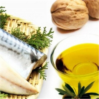 Omega 3 Balık somon uskumru semizotu ve yağlı tohumlarda bulunur Kan basıncını düşürücü etkisi çalışmalarca kanıtlanmıştır Haftada 2 gün balık tüketimi önerilmektedir