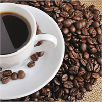 Kafein Kolalı içecekler çikolata ve kahvede bulunur Yüksek kafeinin vücudun adrenali salgılanmasına neden olarak tansiyonu yükseltici etkisi bulunmaktadır