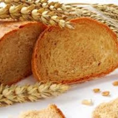 Buzdolabı ekmeklerinizi çabucak kurutur Eğer dilimlenmiş sandviç ekmeği değilse ekmeği ekmek kutusunda veya dondurucuda saklamalısınız 4 gün içerisinde tüketeceğiniz miktarda ekmeği saklamalı ve kalanını dondurucuya koymalısınız