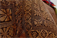 Deve ye dövme yaptılar