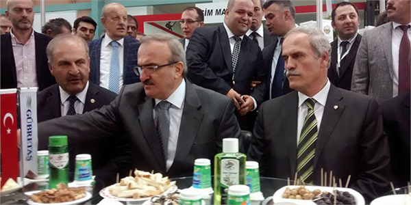 Değerli konuklarla beraber