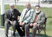 1 1 2040 ila 31 12 2041 tarihleri arasında 7200 günü tamamlayan erkeler için 63 Yaş 1 1 2042 ila 31 12 2043 tarihleri arasında 7200 günü tamamlayan erkeler için 64 Yaş 1 1 2044 ila 31 12 2045 tarihleri arasında 7200 günü tamamlayan erkeler için 65 Yaş 1 1 2046 ila 31 12 2047 tarihleri arasında 7200 günü tamamlayan erkeler için 65 Yaş Şartlarına tabidir