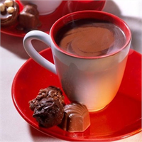 Aşırı sıcak diş yüzeyindeki koruyucu yapıyı kalıcı olarak bozar ve renk değişikliği oluşmasını sağlar