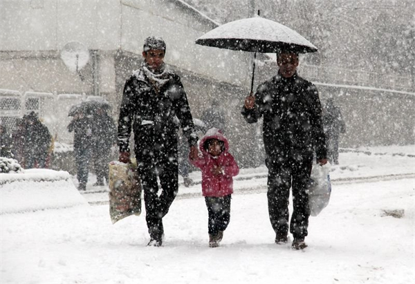 Doğu Anadolu ya kar yağdı