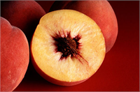 Turuncu Mango mükemmel bir C vitaminidir ve içerisinde bulunan bol miktardaki beta karoten meyveye turuncu rengini verir