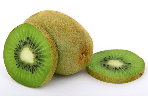 Lutein ve zeaxanthin antioksidandır ve göz hücrelerini korumaya yaşa bağlı maküler dejenerasyon ile katarakt riskini azaltmaya yardımcıdır