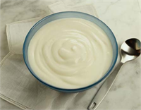 Yoğurdu balla ya da meyvelerle atıştırmalık olarak yiyebilirsiniz ya da kahvaltıda yiyebilirsiniz