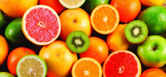 HEMEN ETKİ SAĞLAMIYOR Has ta lan ma dan ön ce ted bir alın Sağ lık lı bes len me özel lik le C vi ta mi nin den zen gin bes len me ba ğı şık lık sis te mi des tek ler Vi ta min kul lan mak ağ rı ke si ci gi bi 3 4 sa at son ra et ki ede cek bir kav ram de ğil dir Bu se bep le kış ay la rın da den ge li ve ye ter li bes len me önemlidir Be sin ler ta ra fın dan alı nan vi ta min ve mi ne ral le rin da ha hız lı emil di ği unu tul ma ma lı