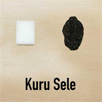 Kuru sele Yağsız az etli kabuğu buruşuk ama tatlı lezzeti nedeniyle çok tüketilen bir zeytin Mevsiminde tüketilmesi tavsiye ediliyor