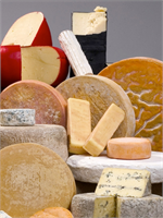 Migren hastaları bunları yerken bir kez daha düşünün Her türlü peynir sucuk salam sosis pastırma gibi şarküteri ürünleri hazır et ve tavuk suyu tabletleri deniz ürünleri kalamar karides midye konserve besinler turunçgiller yağlı ve baharatlı yiyecekler kafeinli içecekler bakla ve maya